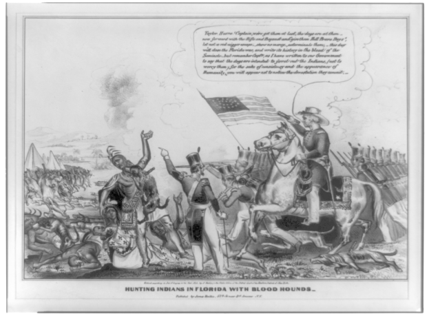 Schwarzes und weißes Foto einer Gruppe von Menschen, einige zu Pferd, mit einer Fahne im Hintergrund und Text unten mit der Aufschrift "Jagen von Indianern in Florida mit Bluthunden".