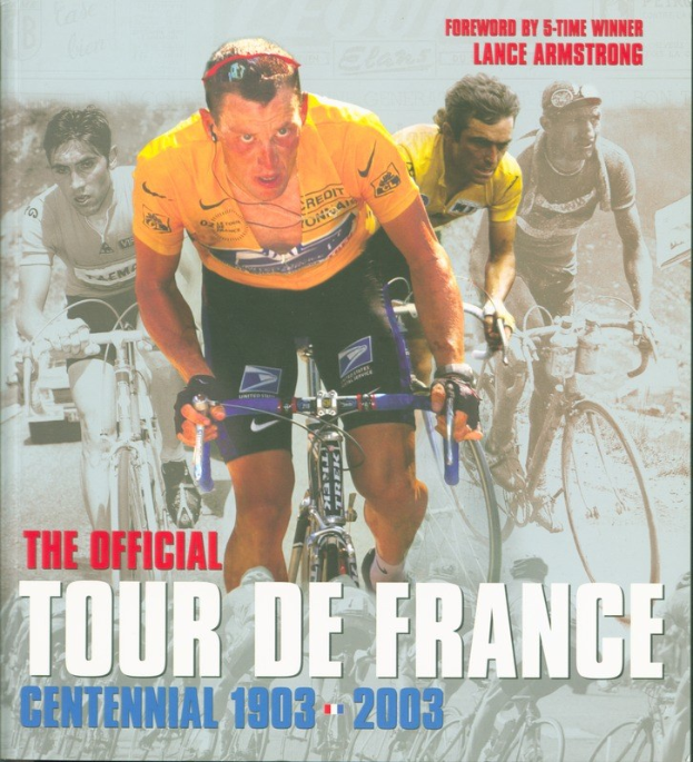 Offizielles Tour-de-France-Jubiläumsplakat (1903–2003) mit Radfahrern in einer Gruppenfahrt und Text sowie Veranstaltungseinzelheiten.